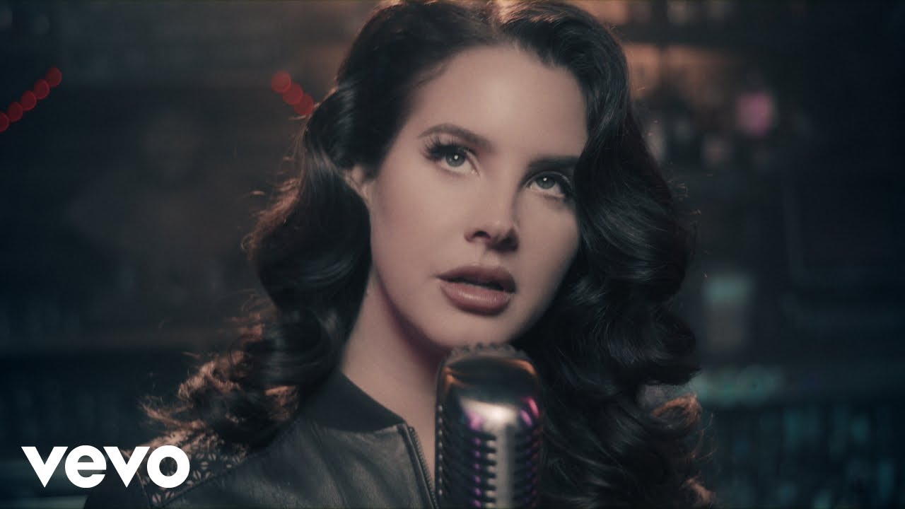 Lana Del Rey - Let Me Love You Like A Woman (Live On "Late Night With Jimmy Fallon") background