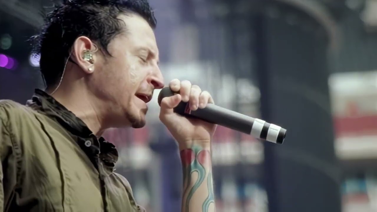 Linkin Park - In the End (Live In Texas) background