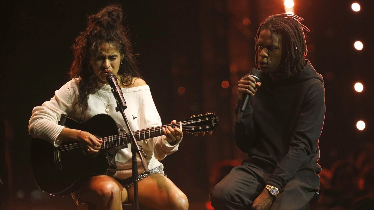 Jessie Reyez - "Figures, a Reprise" ft. Daniel Caesar | Live at The 2018 JUNO Awards background