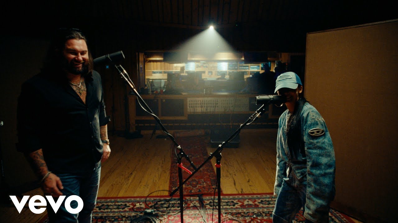 Koe Wetzel, Jessie Murph - High Road (Official Video) background