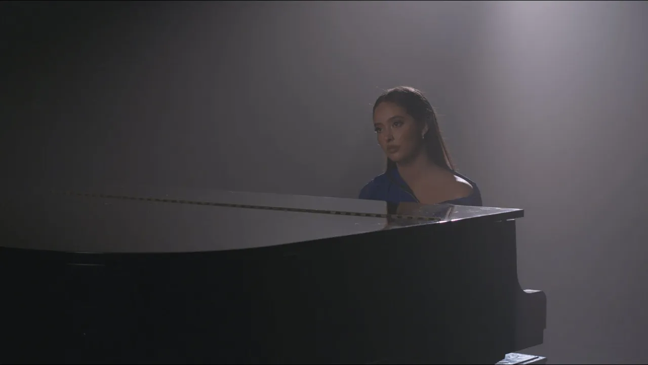Faouzia - How It All Works Out (Stripped) backdrop