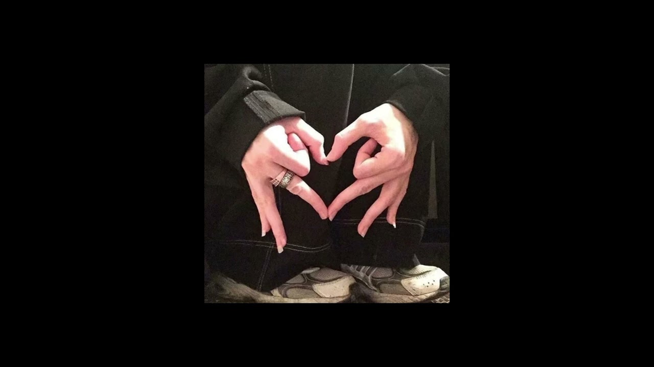 Love You Like a Love Song (Sped up) background