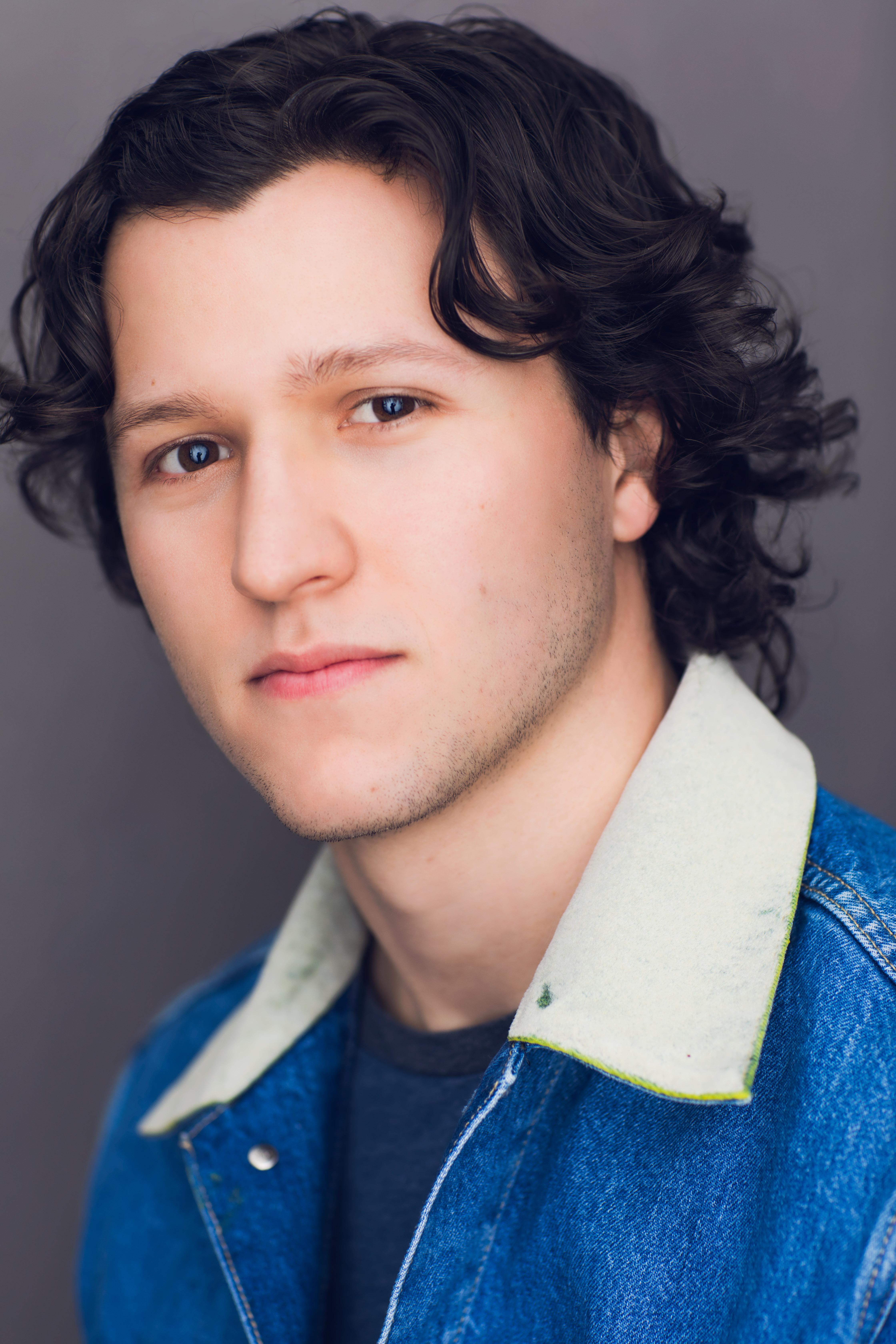 actor Christopher Bailey large photo