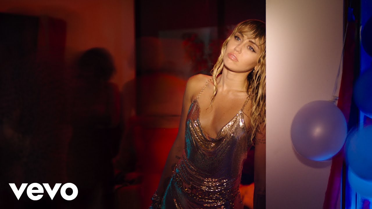 Miley Cyrus - Slide Away (Official Video) background