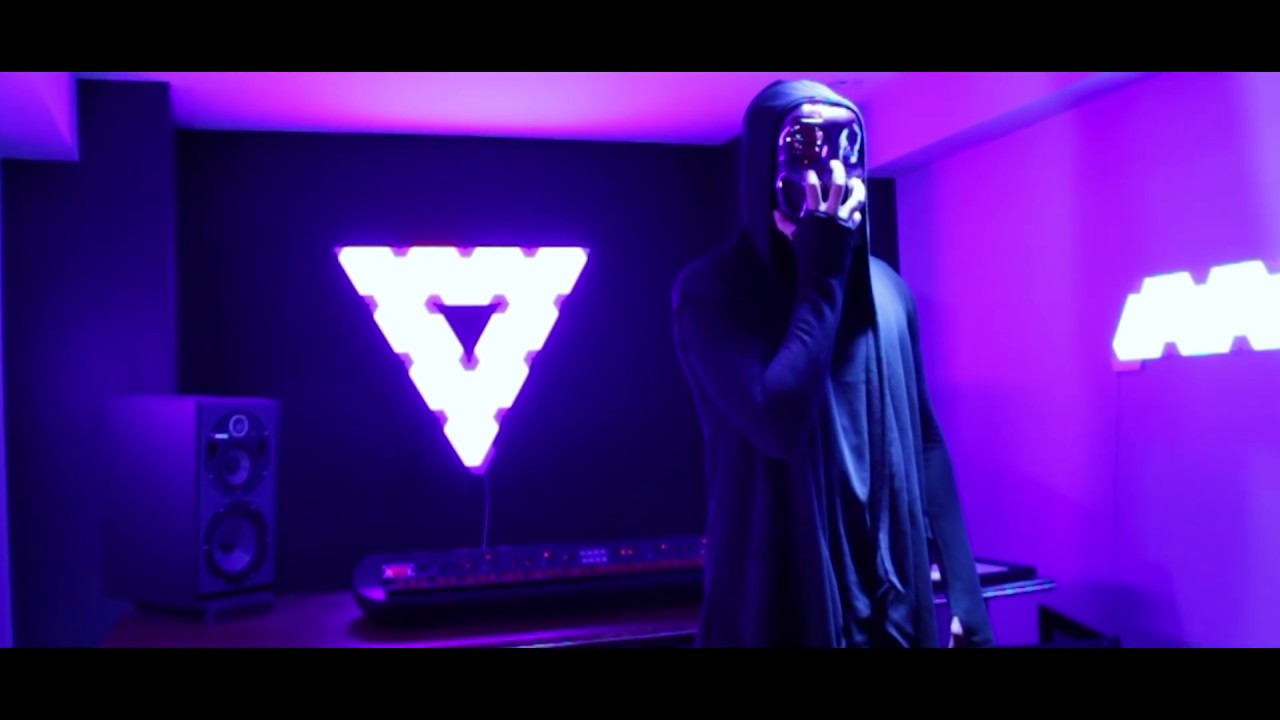 Sickick - For Your Love (Official Video) background