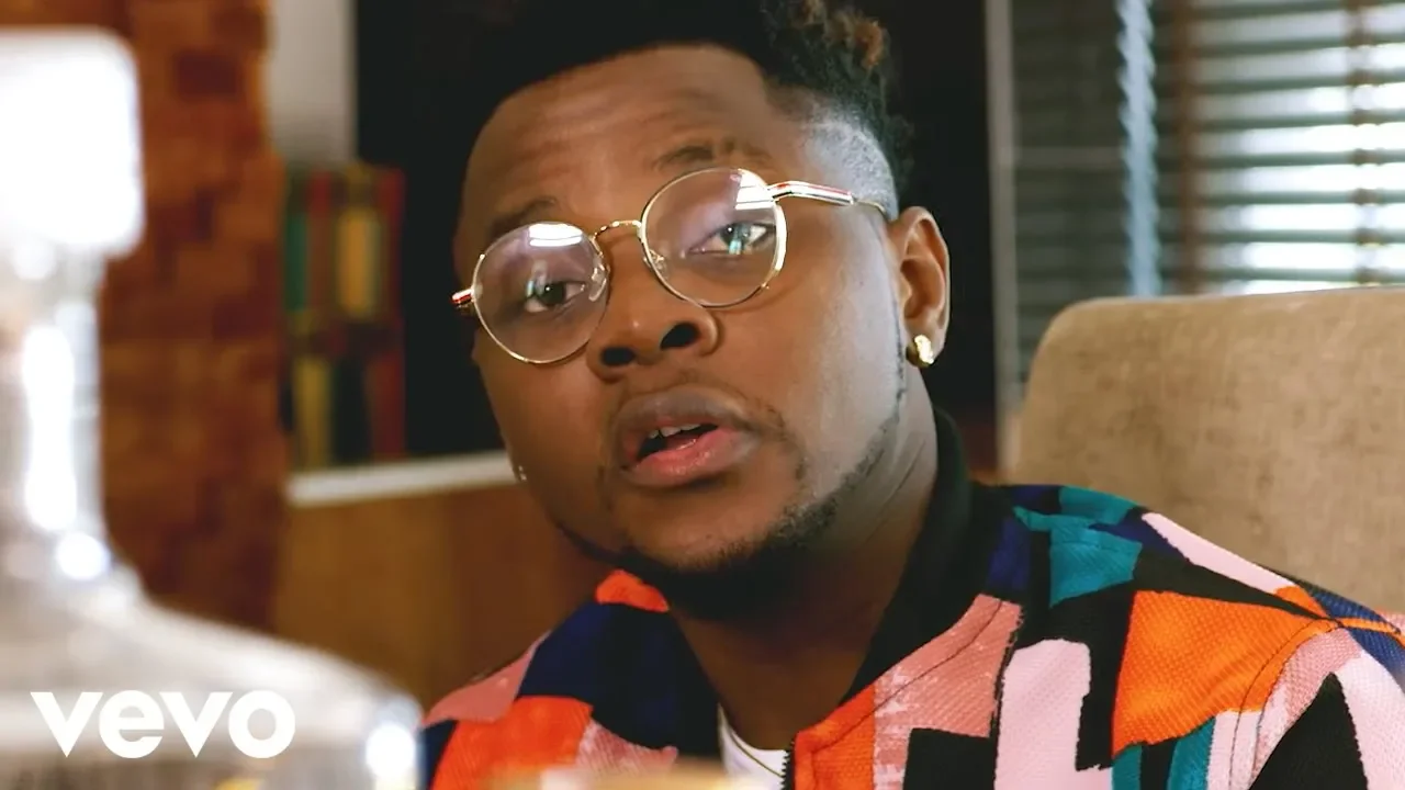 Kizz Daniel - 4DAYZ (#VDG EDITION) background
