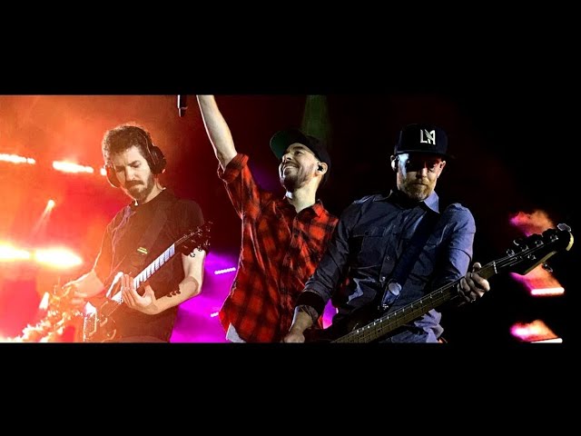 Linkin Park - In The End (Live Hollywood Bowl 2017) background