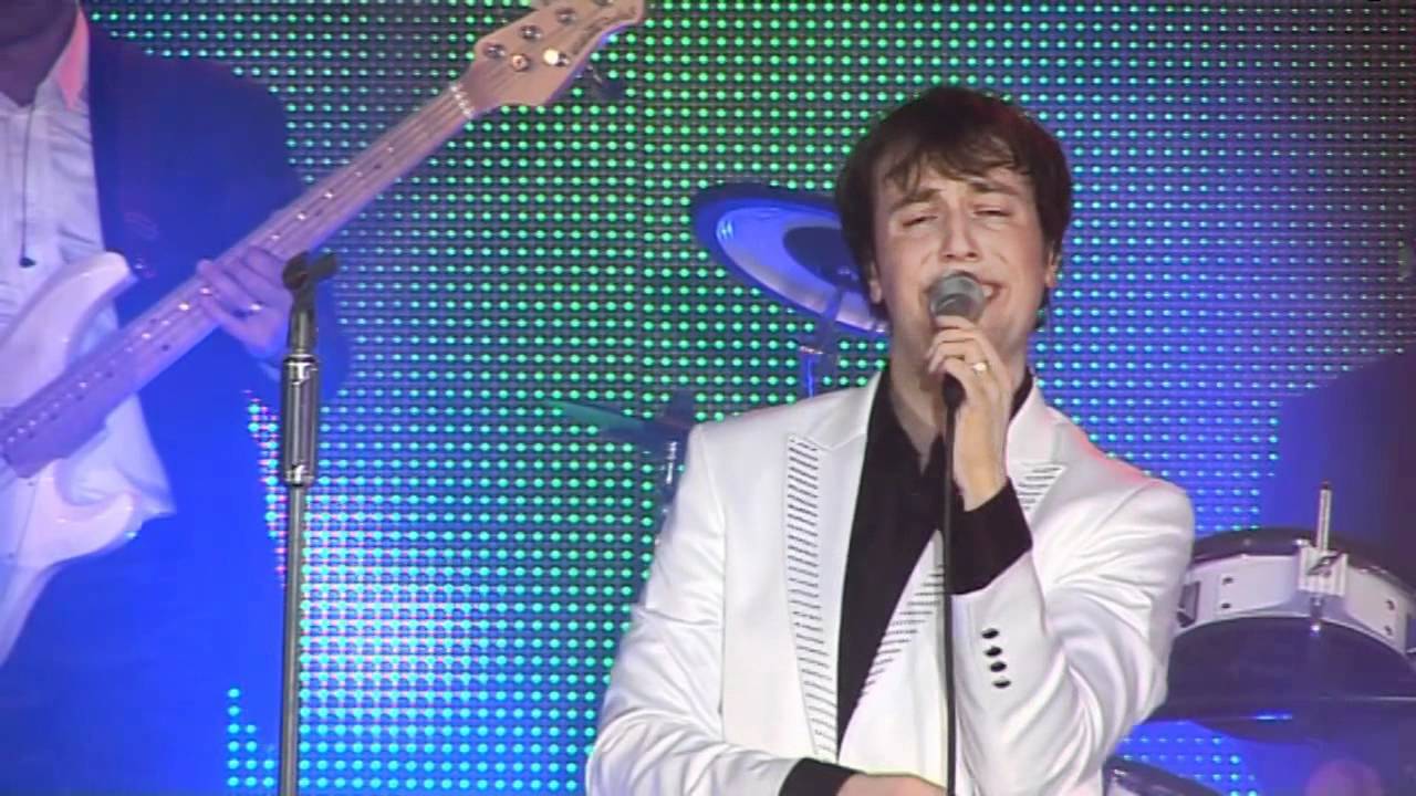 MEDLEY PAUL ANKA - Calin Geambasu Band (concert privat) background