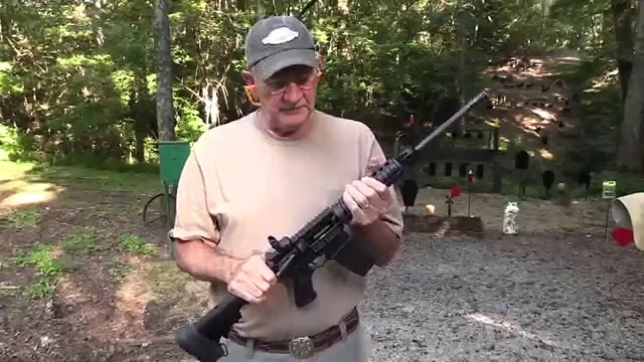 Ruger AR556 (2015) | Watch on Movi47