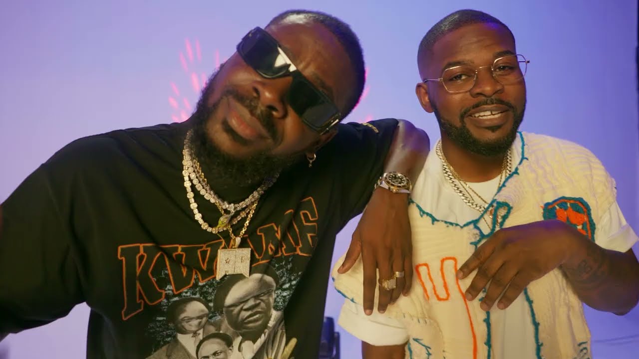 Falz ft Adekunle Gold - WHO GO PAY (VISUALIZER) background