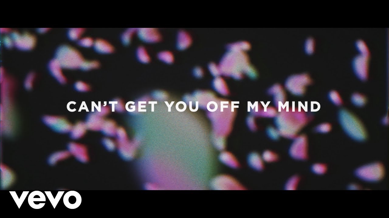 Shawn Mendes & Zedd - Lost In Japan (Remix) (Official Lyric Video) background