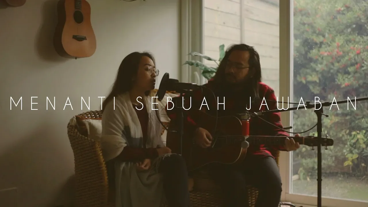 Menanti Sebuah Jawaban - Padi (Cover) by The Macarons Project background