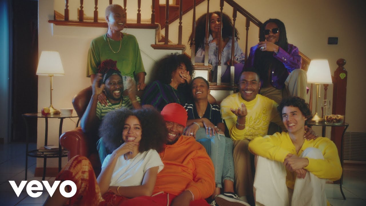 The Internet - Come Over (Official Video) background