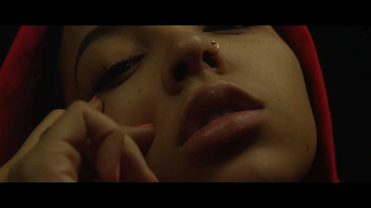 TINASHE - Cold Sweat (OFFICIAL MUSIC VIDEO) background
