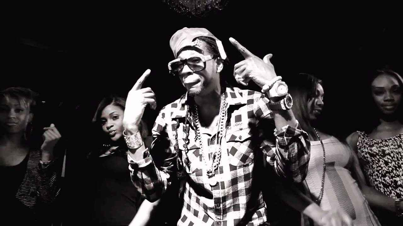 Curren$y - Capitol (feat. 2 Chainz) background