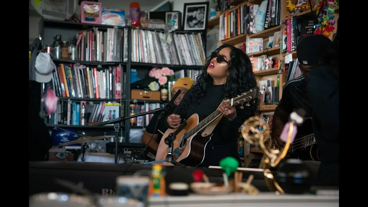 H.E.R.: NPR Music Tiny Desk Concert (2018) | Watch on Movi47