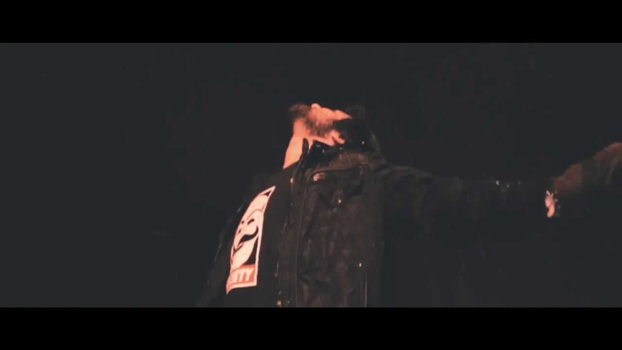 Rehnay Do - Sunny Khan Durrani (Official Music Video) background