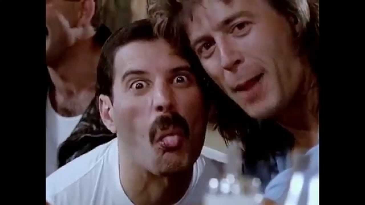 Queen (Freddie Mercury): You Don't Fool Me (Show Live) backdrop
