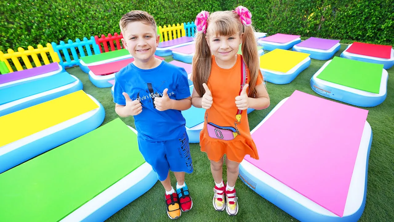Diana and Roma Help Oliver Escape the Maze! Can They Find the Keys