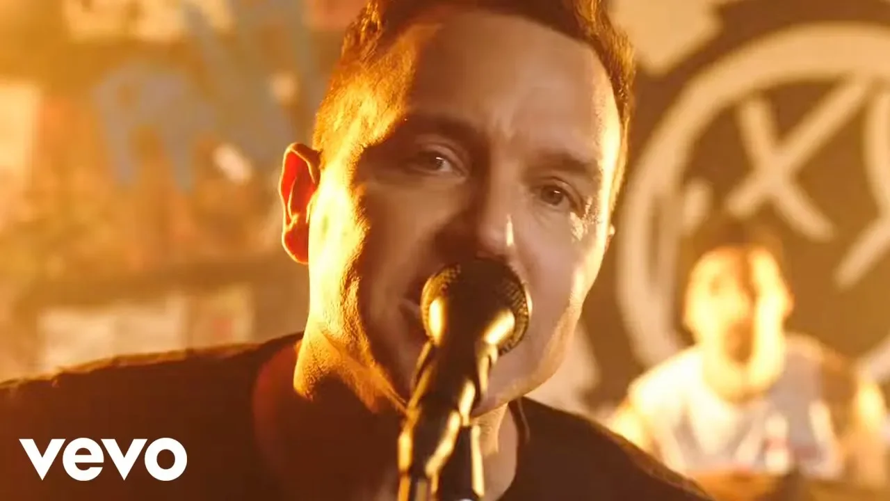 blink-182 - Bored To Death (Official Video) background