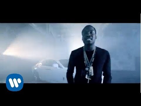 Meek Mill - Flexin On Em (Official Video) background