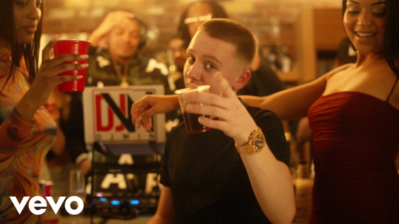 Aitch - Party Round My Place ft. Avelino, Toddla T background