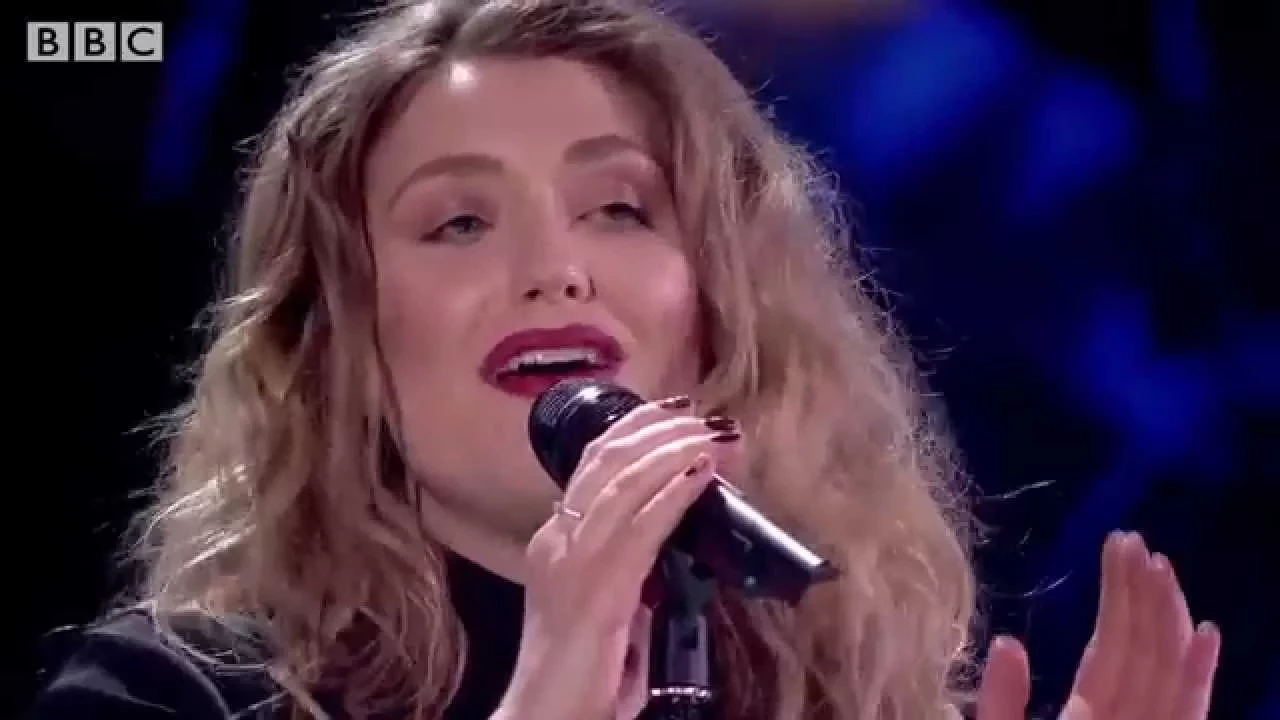 Labrinth and Ella Henderson - Jealous / Ghost at BBC Music Awards 2014 background