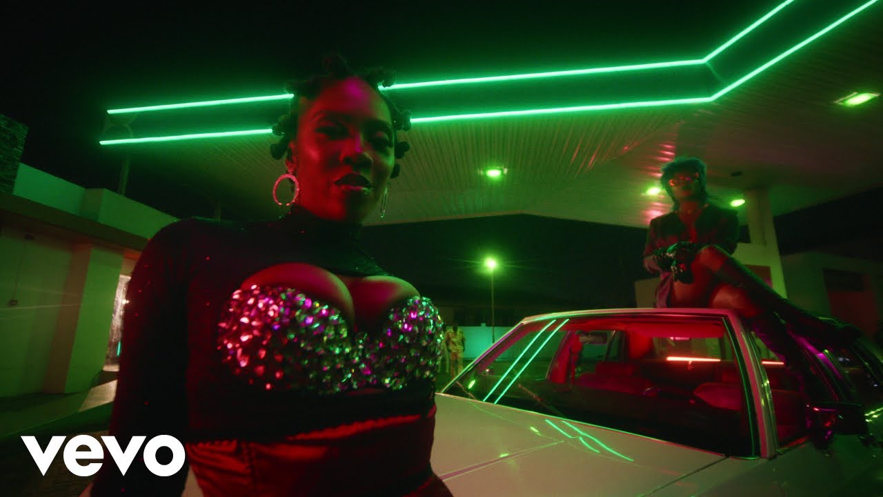 Tiwa Savage - Tales By Moonlight ft. Amaarae background