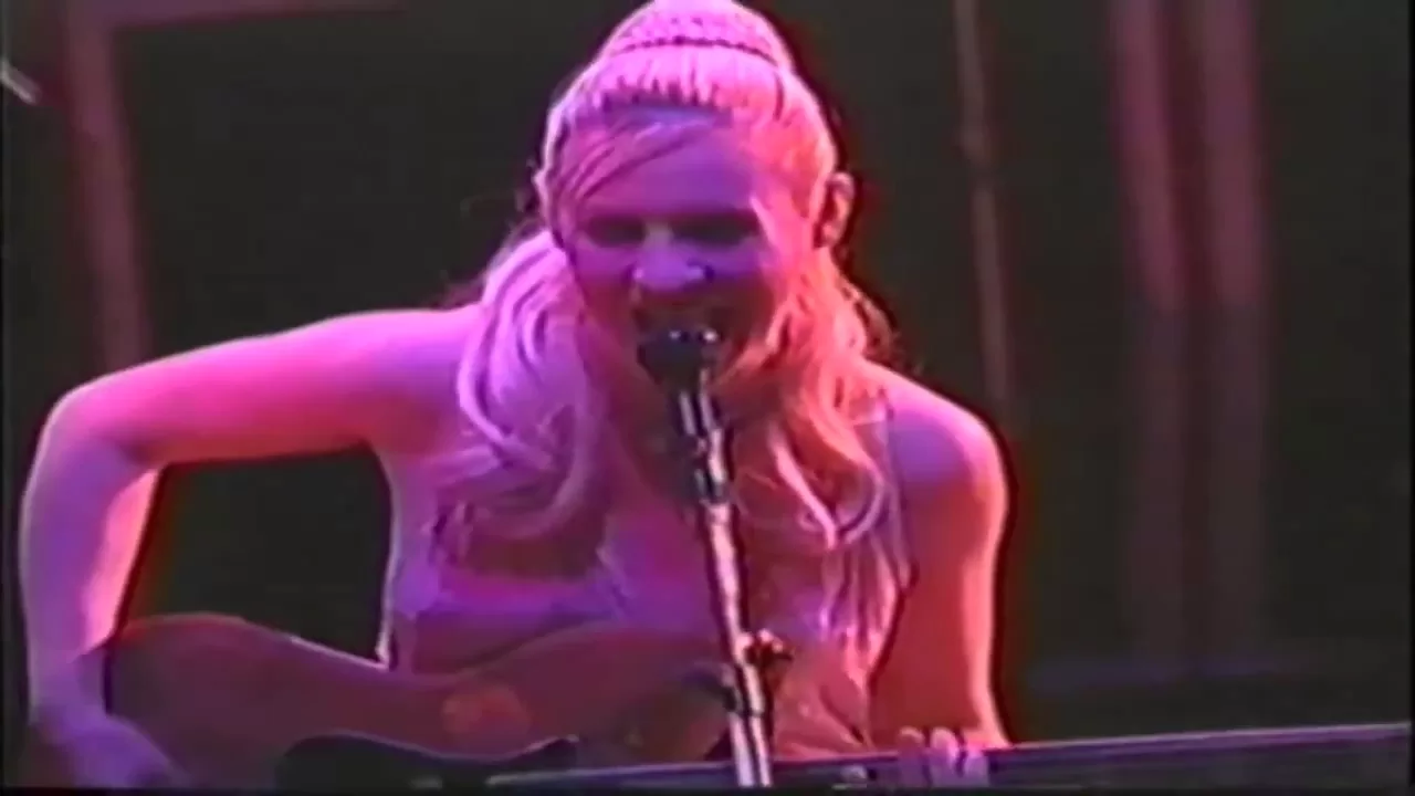 The Smashing Pumpkins - 1979 (Live) background