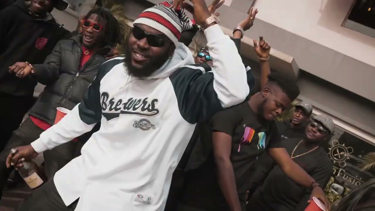 ODUMODUBLVCK - Potor Potor ft. Agunna Bu Eze (Official Video) background