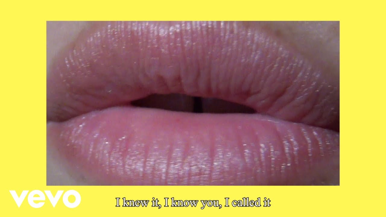 Gracie Abrams - I Knew It, I Know You (Official Lyric Video) background