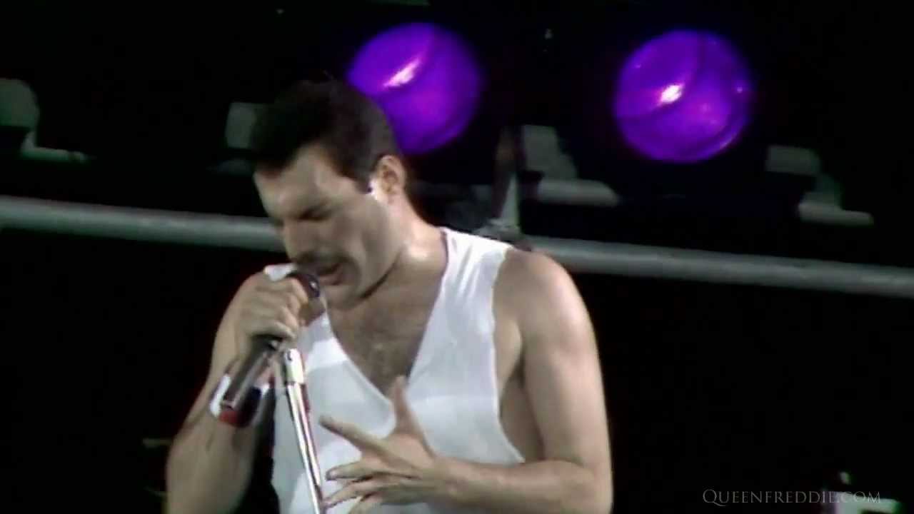 Queen - Who Want to Live Forever (live at Wembley) background