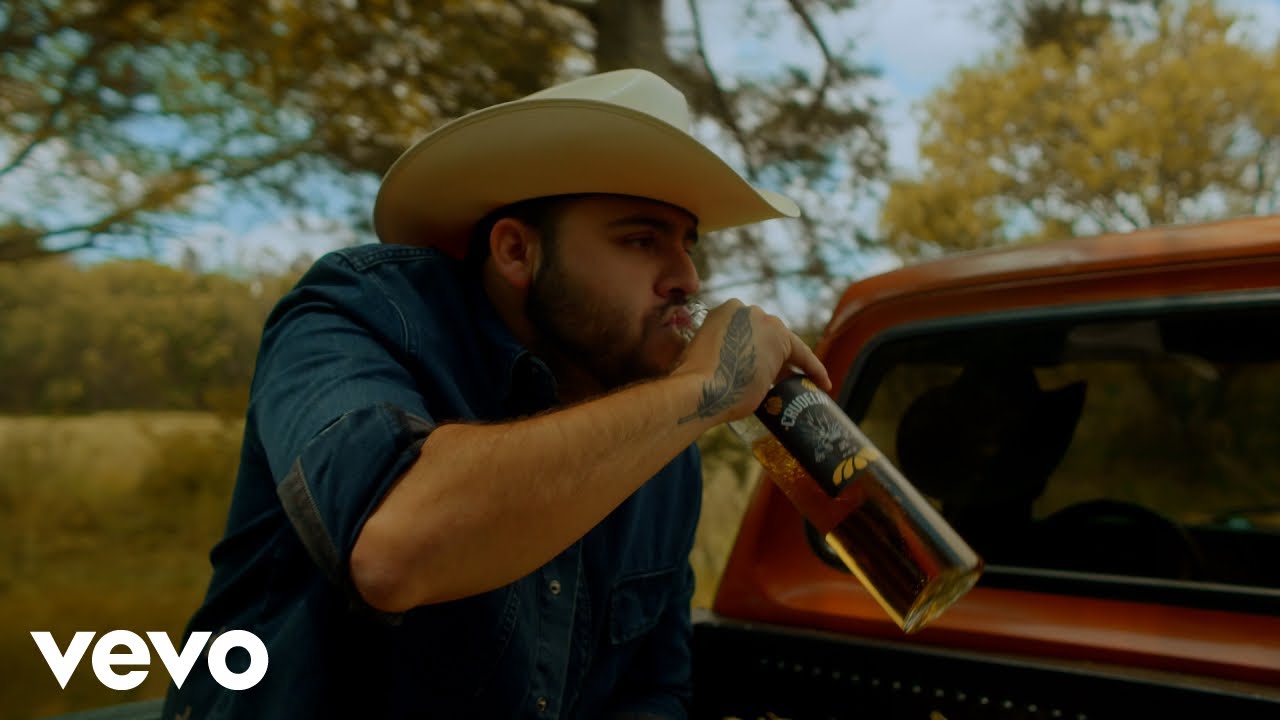Gerardo Ortiz - Modo Crudo (Versión Banda - Official Video)