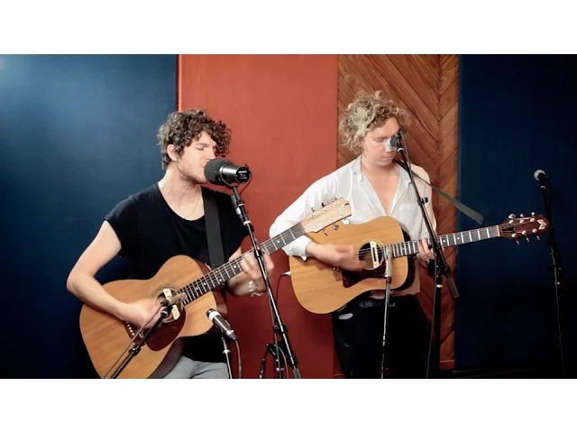 "Naive" Acoustic from The Kooks background