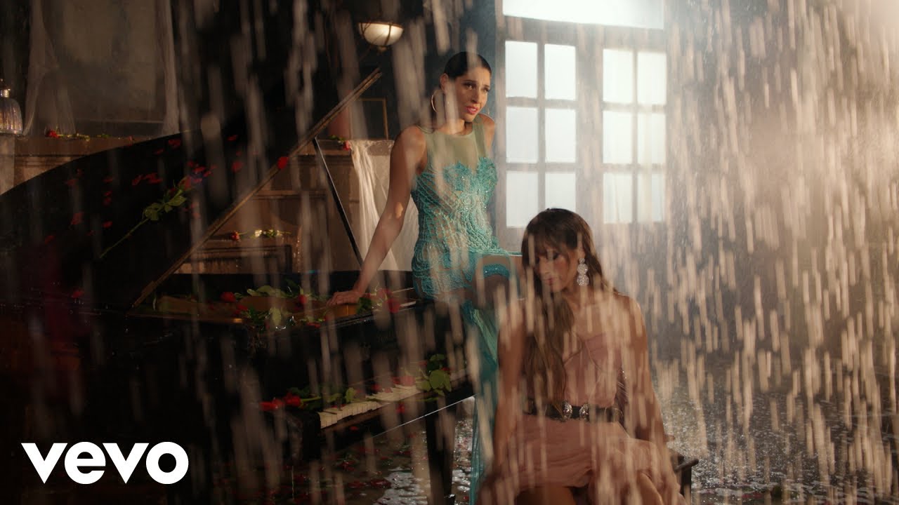 HA-ASH - Tenían Razón (Video Oficial) background