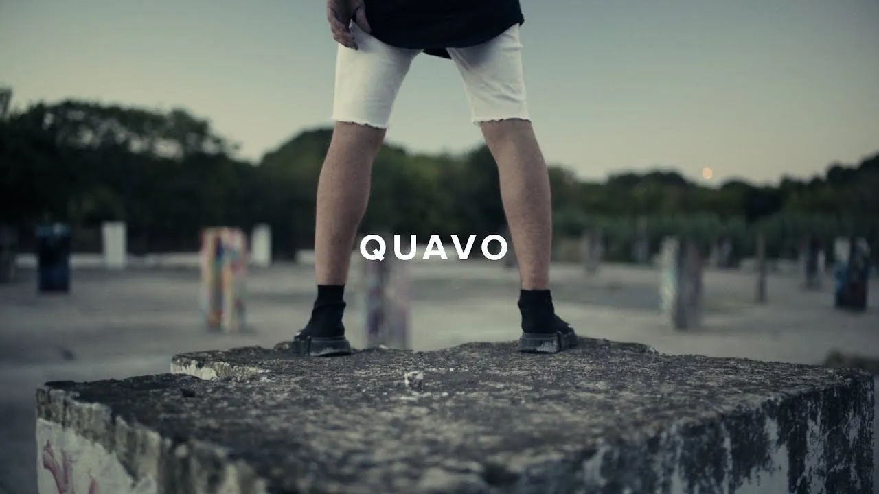 DUKI, Ysy A, Neo Pistea - QUAVO (Video Oficial) #ModoDiablo Shot by Ballve background
