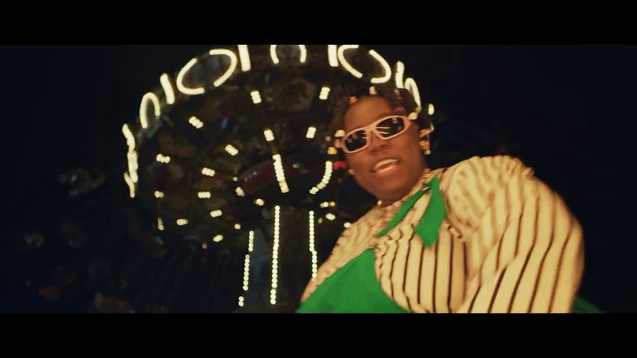 TENI - JO (Official Video) backdrop