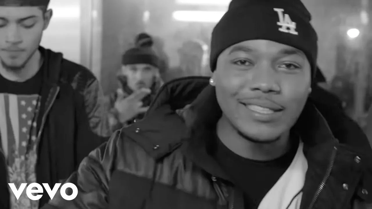 Cozz - Knock Tha Hustle (Remix) ft. J. Cole background
