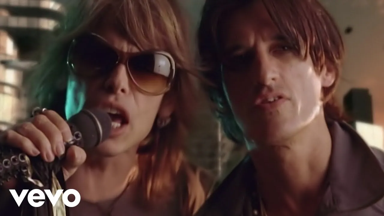 Aerosmith - Fly Away From Here background