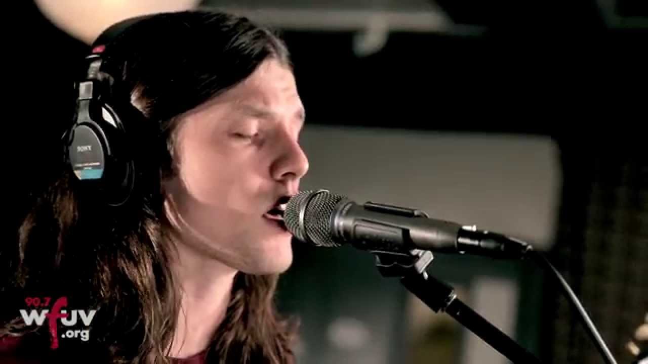 James Bay - "Let It Go" (Live at WFUV) background