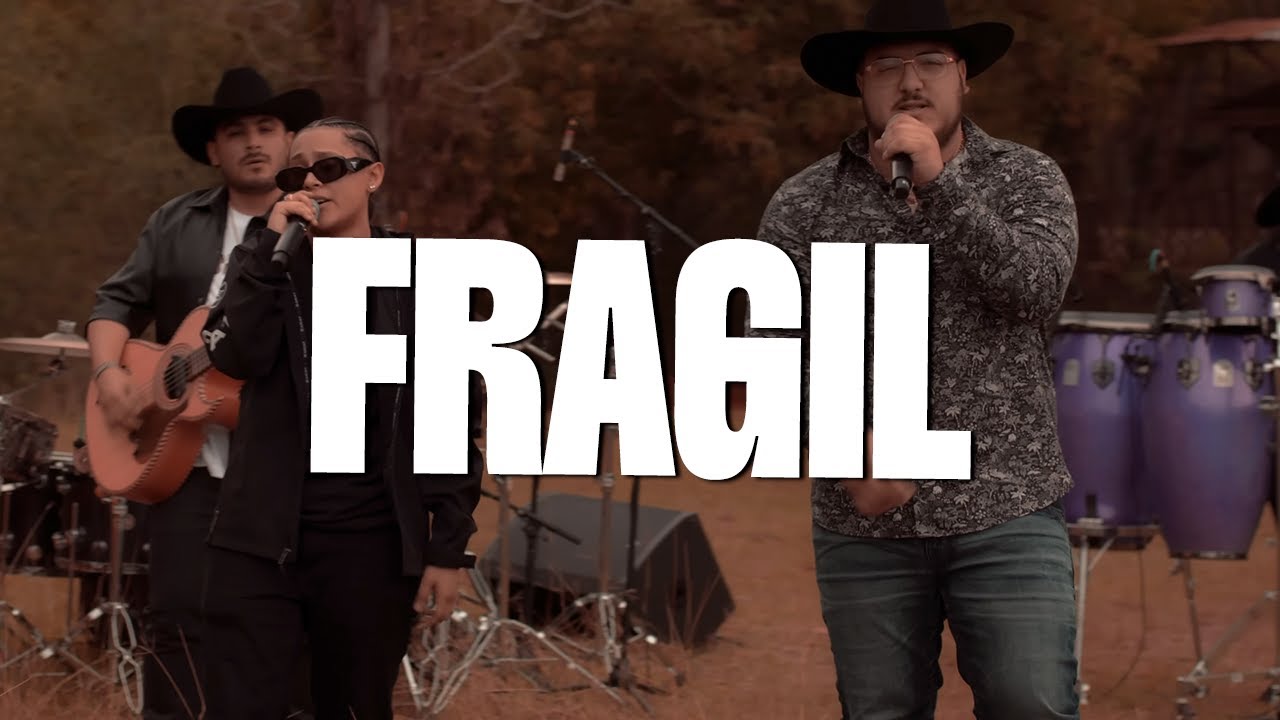 Yahritza Y Su Esencia x Grupo Frontera - Frágil (Video Letra/Lyrics) background