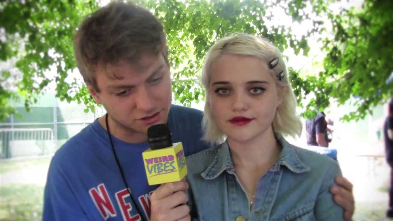 Sky Ferreira Interview by Mac DeMarco at Pitchfork | Weird Vibes Ep18 background