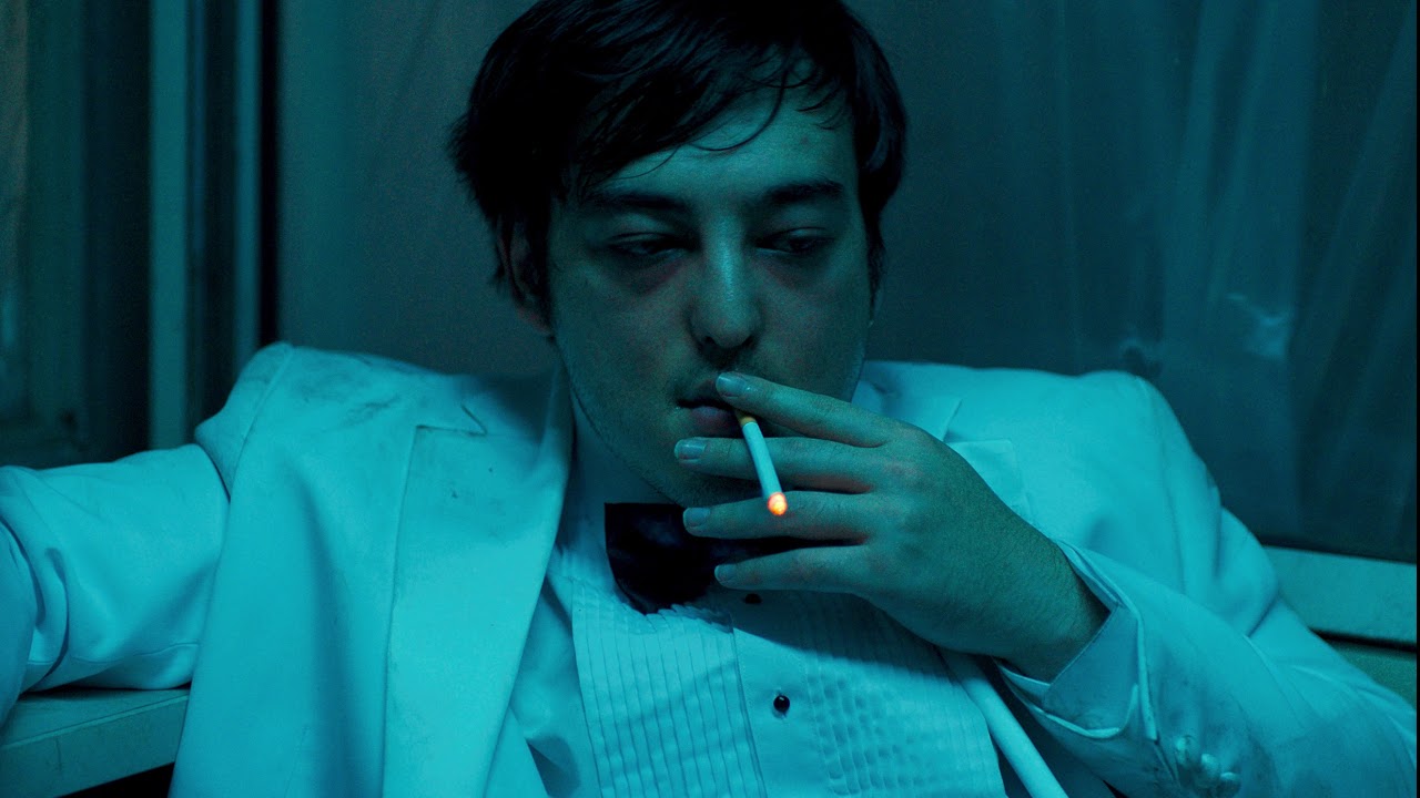 Joji - SLOW DANCING IN THE DARK background