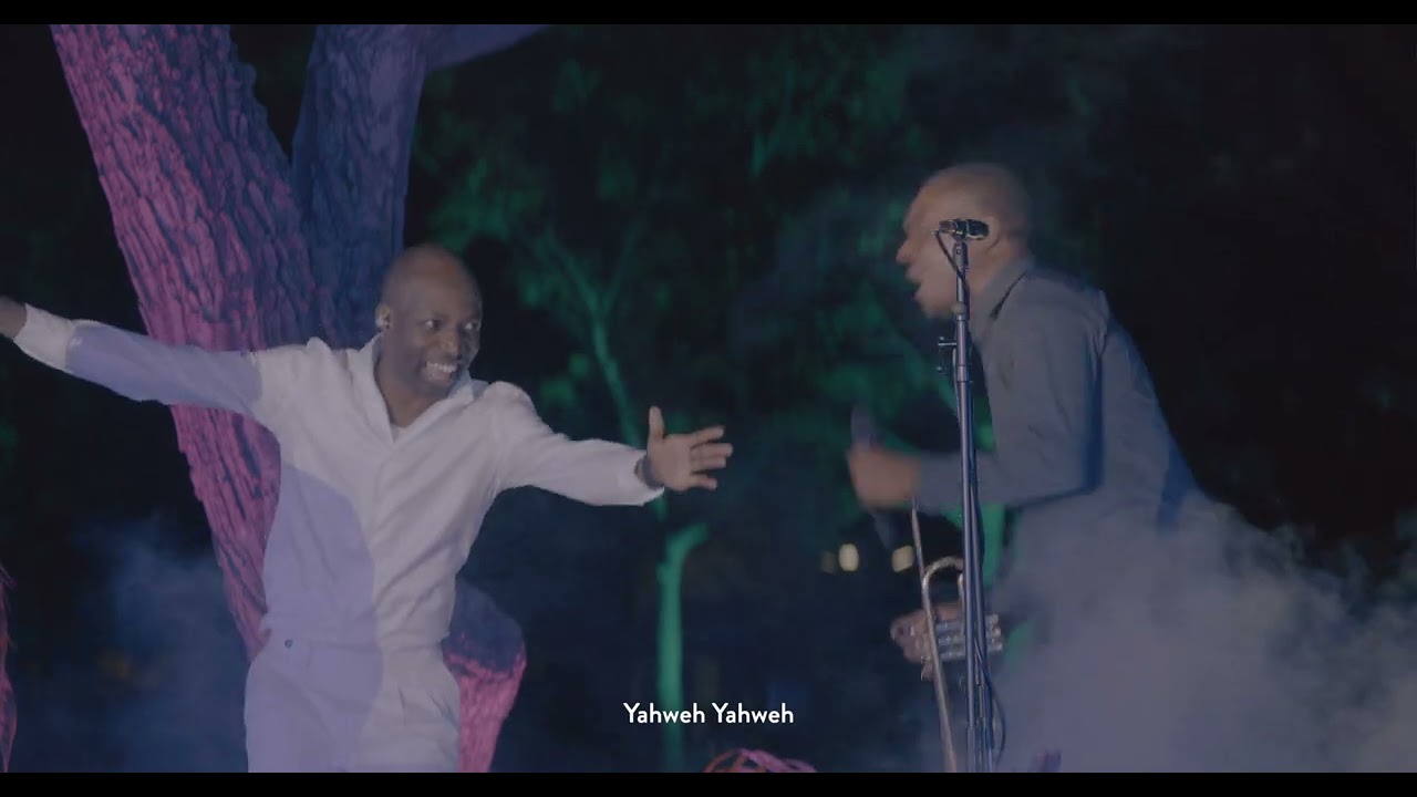 YHWH - Dunsin Oyekan Ft Nathaniel Bassey backdrop