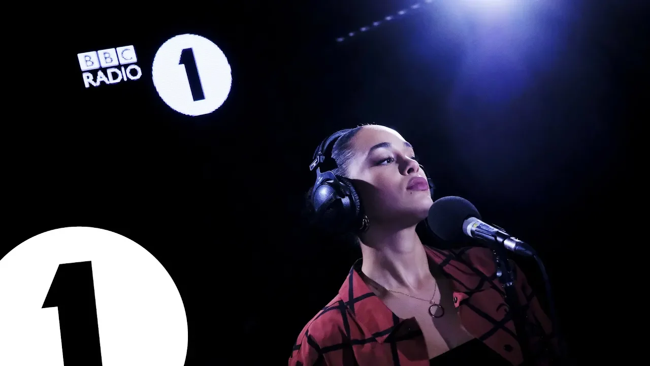 Jorja Smith - The One in the Live Lounge background