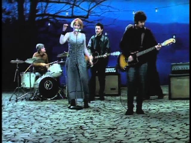 " Kiss Me " - " There She Goes " Version (Official) background