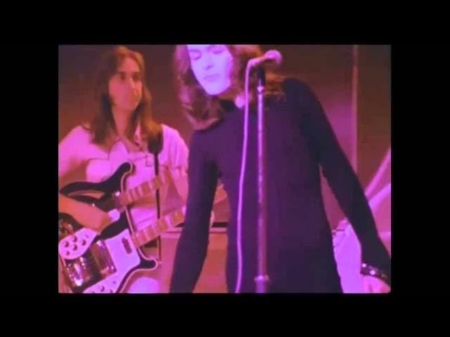 Genesis - Dancing With The Moonlit Knight (Live '73) background