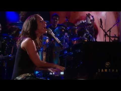 Alicia Keys feat.  Jay-Z - Empire State of Mind Live (2009) | Watch on Movi47