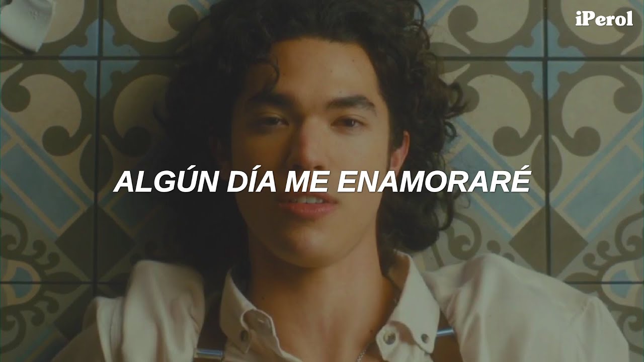 Conan Gray - People Watching (Español) | video musical background