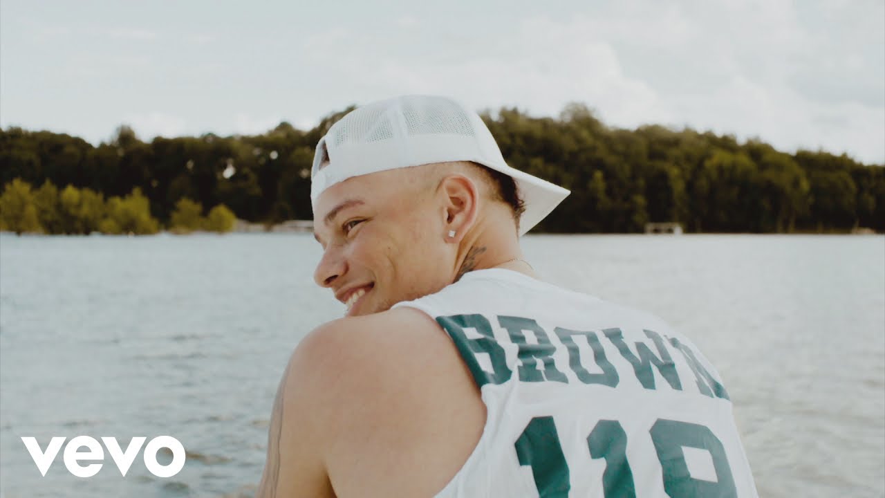 Kane Brown - Weekend background